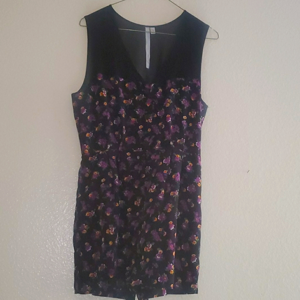 Cute purple flower print jumper 💜